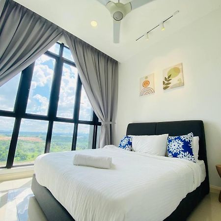 D'Pristine Legoland Apartment Nusajaya  Bagian luar foto