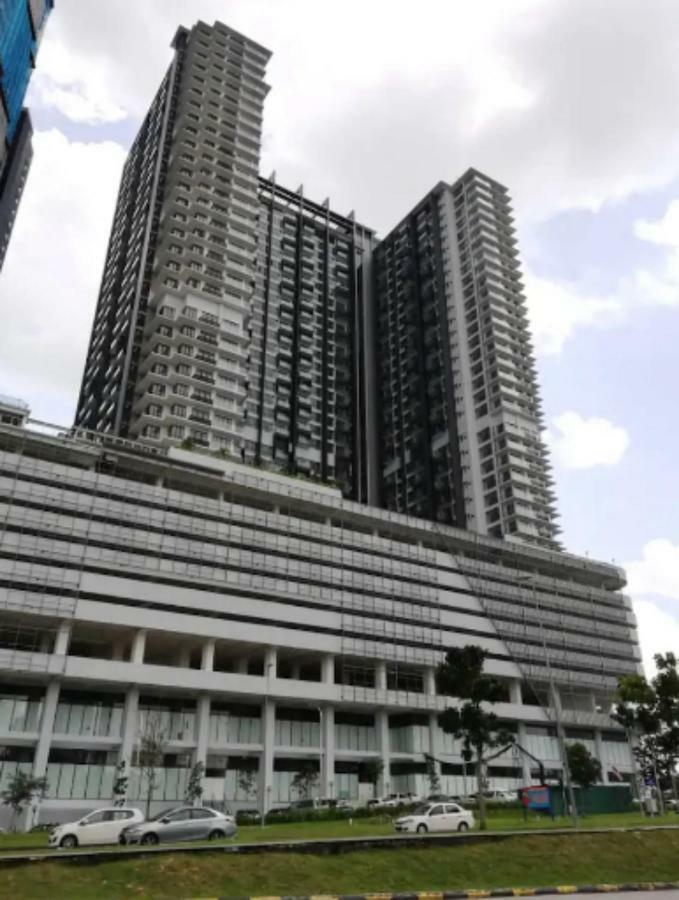 D'Pristine Legoland Apartment Nusajaya  Bagian luar foto